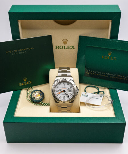 Rolex Explorer II 226570 Hvit skive (Polar) 2021